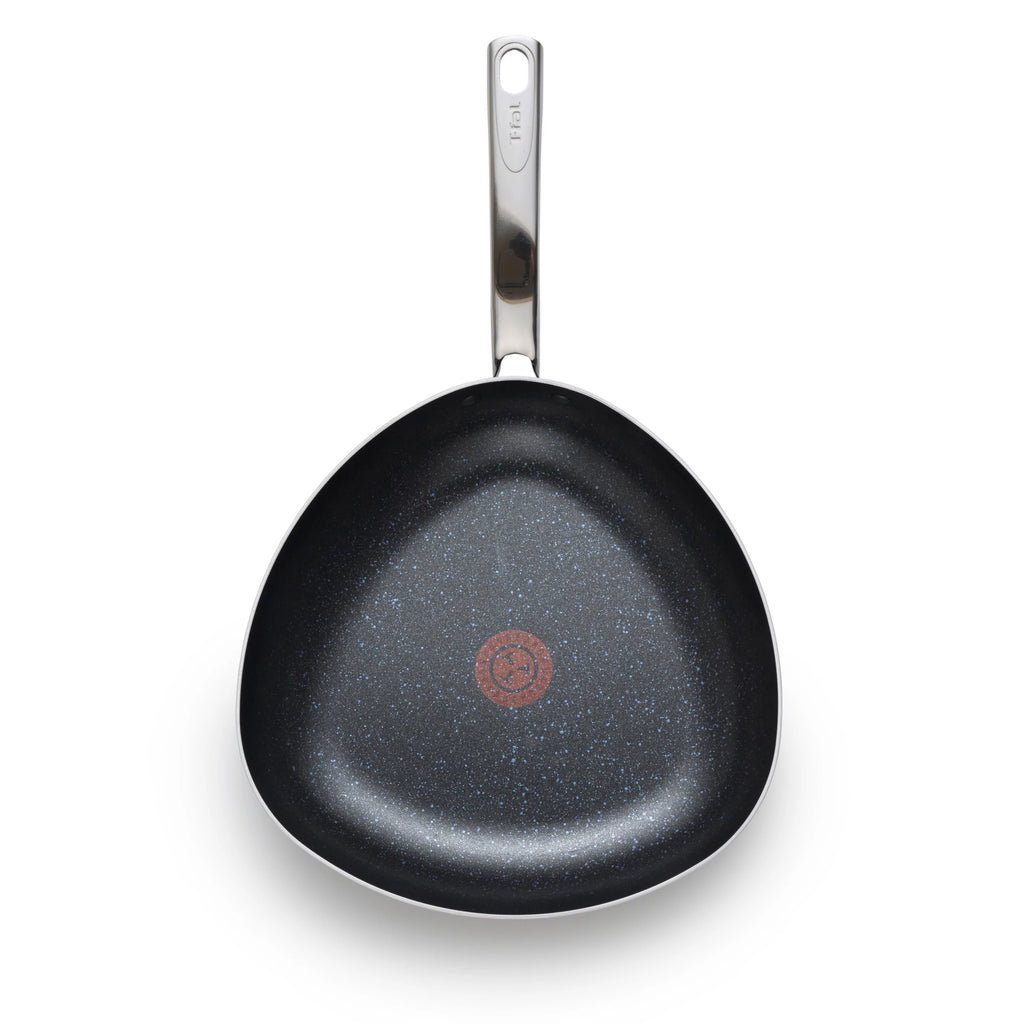 4 Quart Triangle Easy Pour Pan A37476