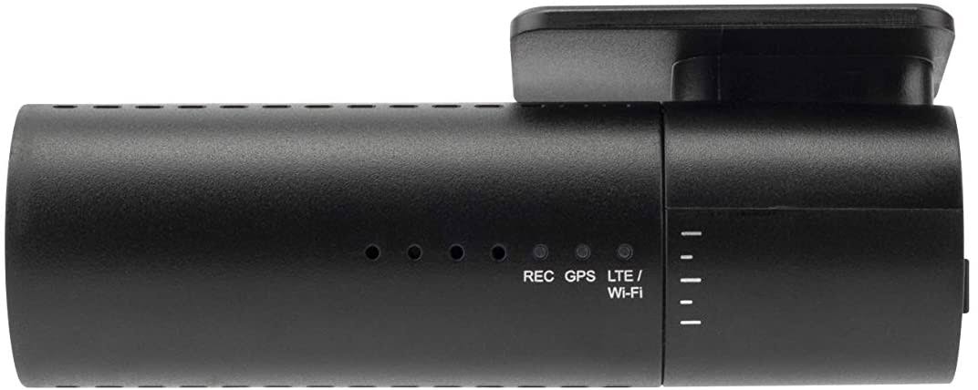 Full HD Wi-Fi Dashcam with 32GB microSD Card B612