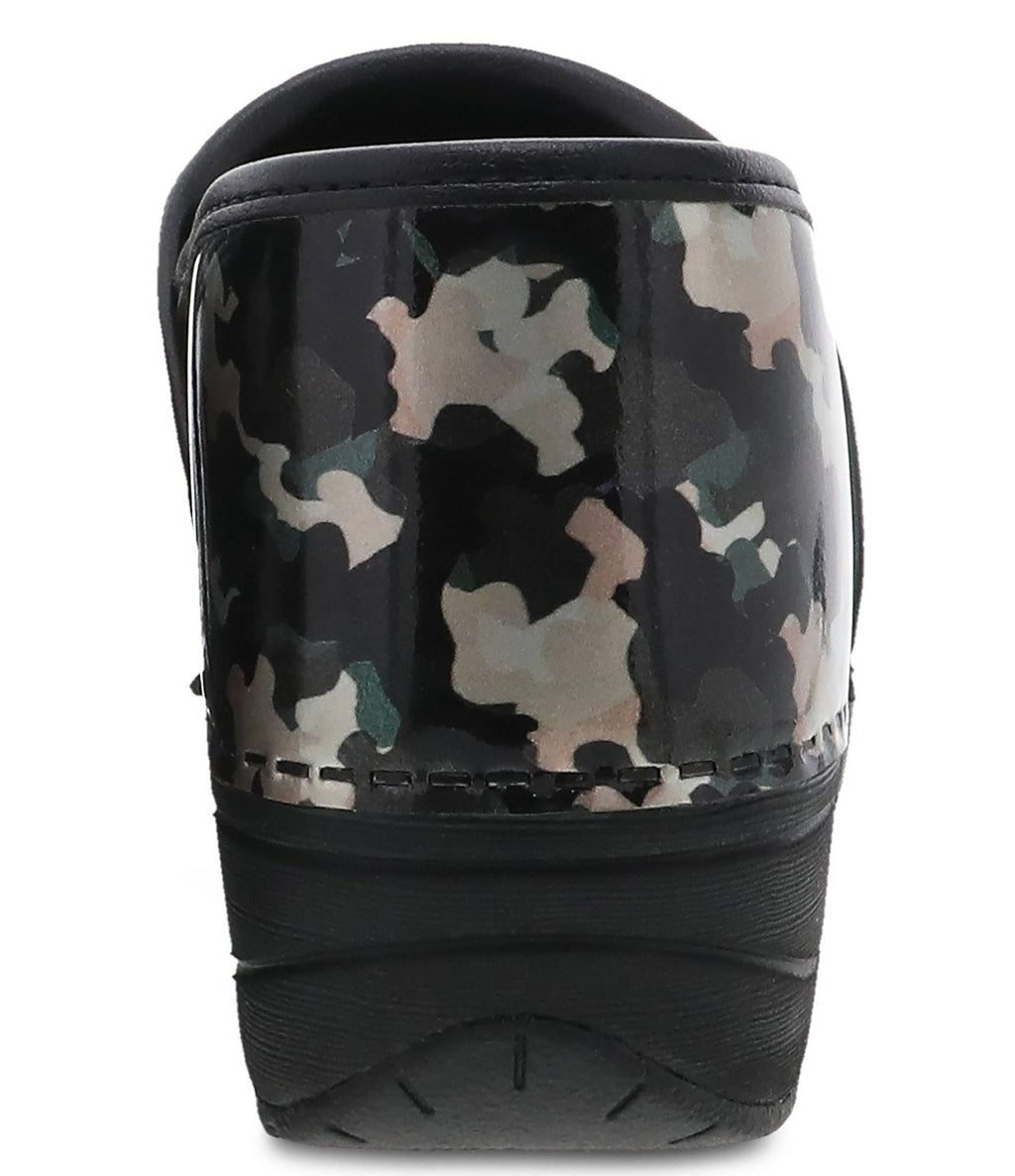 Camo Patent Clog G534