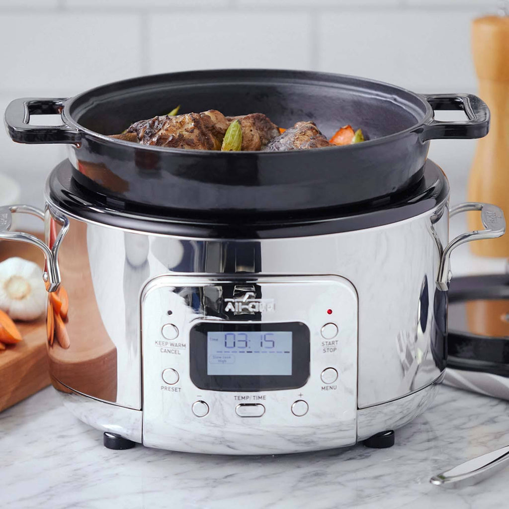 5 qt. Cast Iron Electric Dutch Oven B415