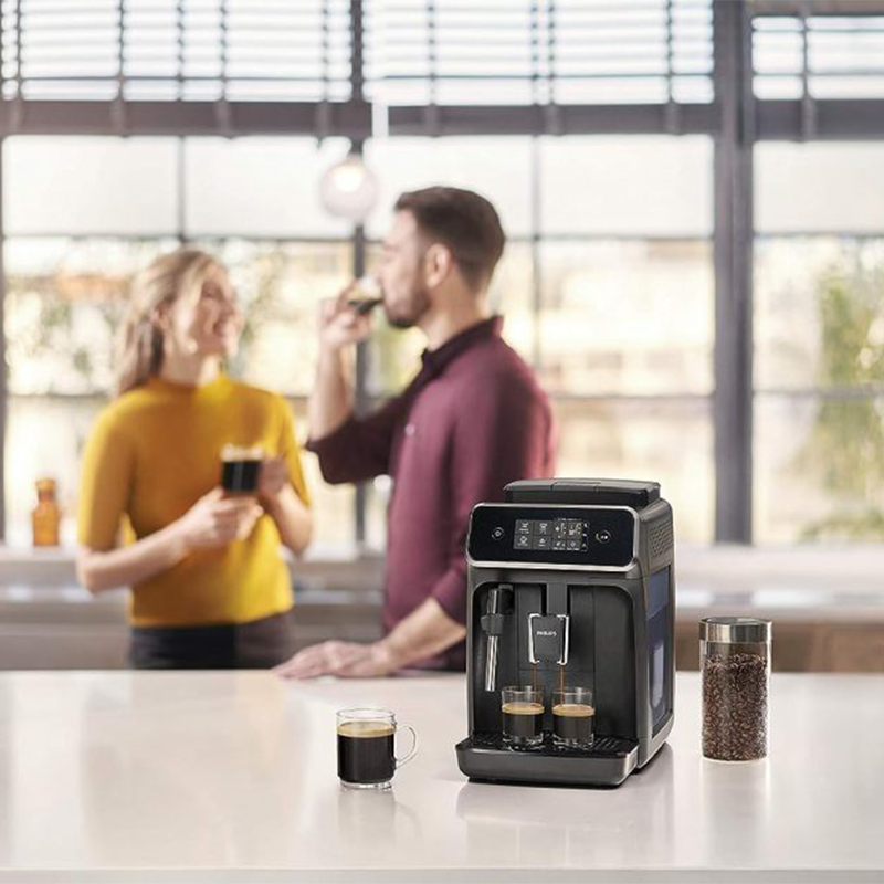 Black fully automatic espresso machine with milk frother I88273