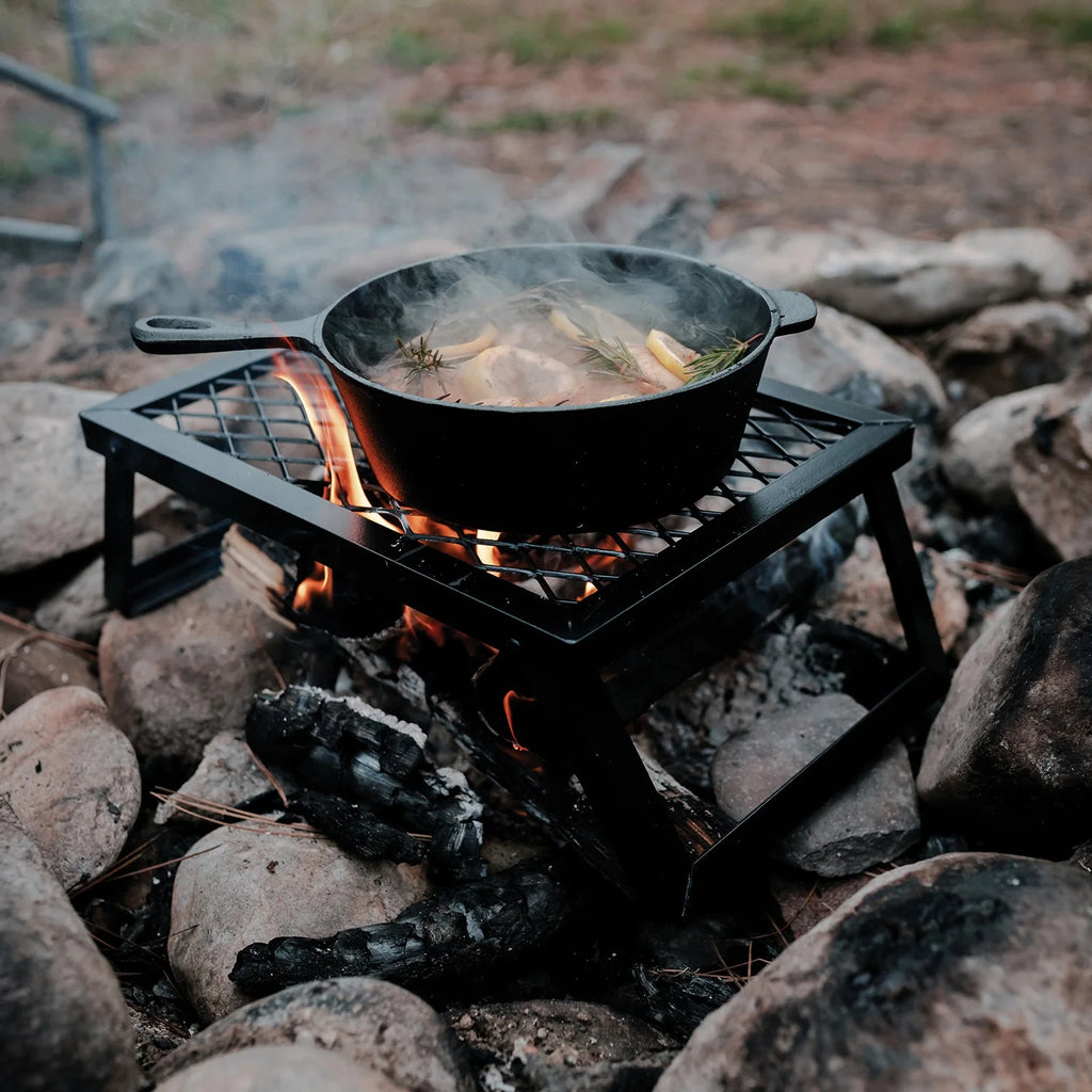 Heavy-Duty Camp Grill P484