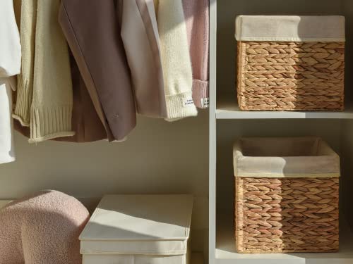 Natural Medium 4 Pack Wicker Storage Cubes with Liners H7631