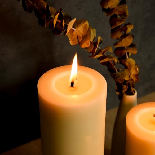 Pure Natural Beeswax Pillar Candle D8495