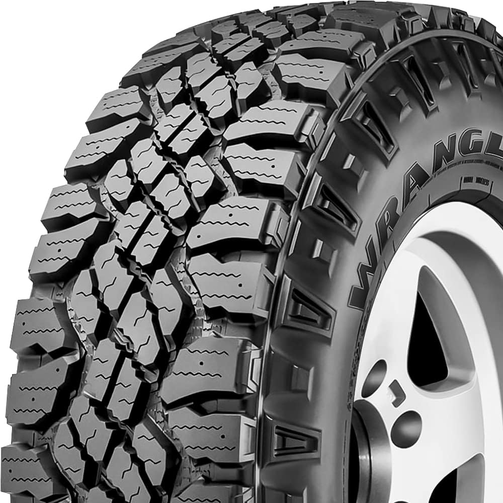 265/70R16 112S All-Season Radial Tire M6366