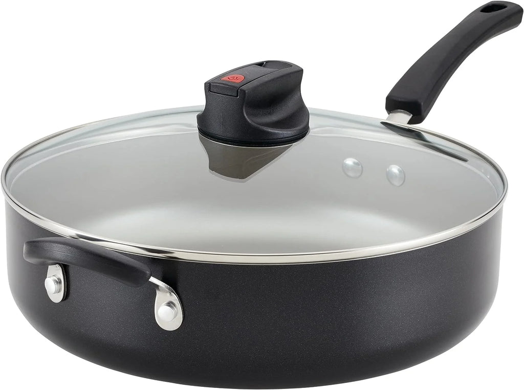 Black 6 Quart Nonstick Saute Pan with Lid R59450