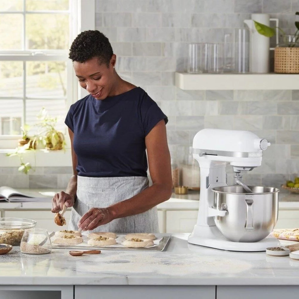 White 7-Quart Bowl-Lift Stand Mixer T2198