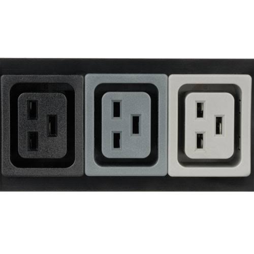 3-Phase Metered 240v-230v-220v 11.5kW C13 C19 Vertical PDU K103