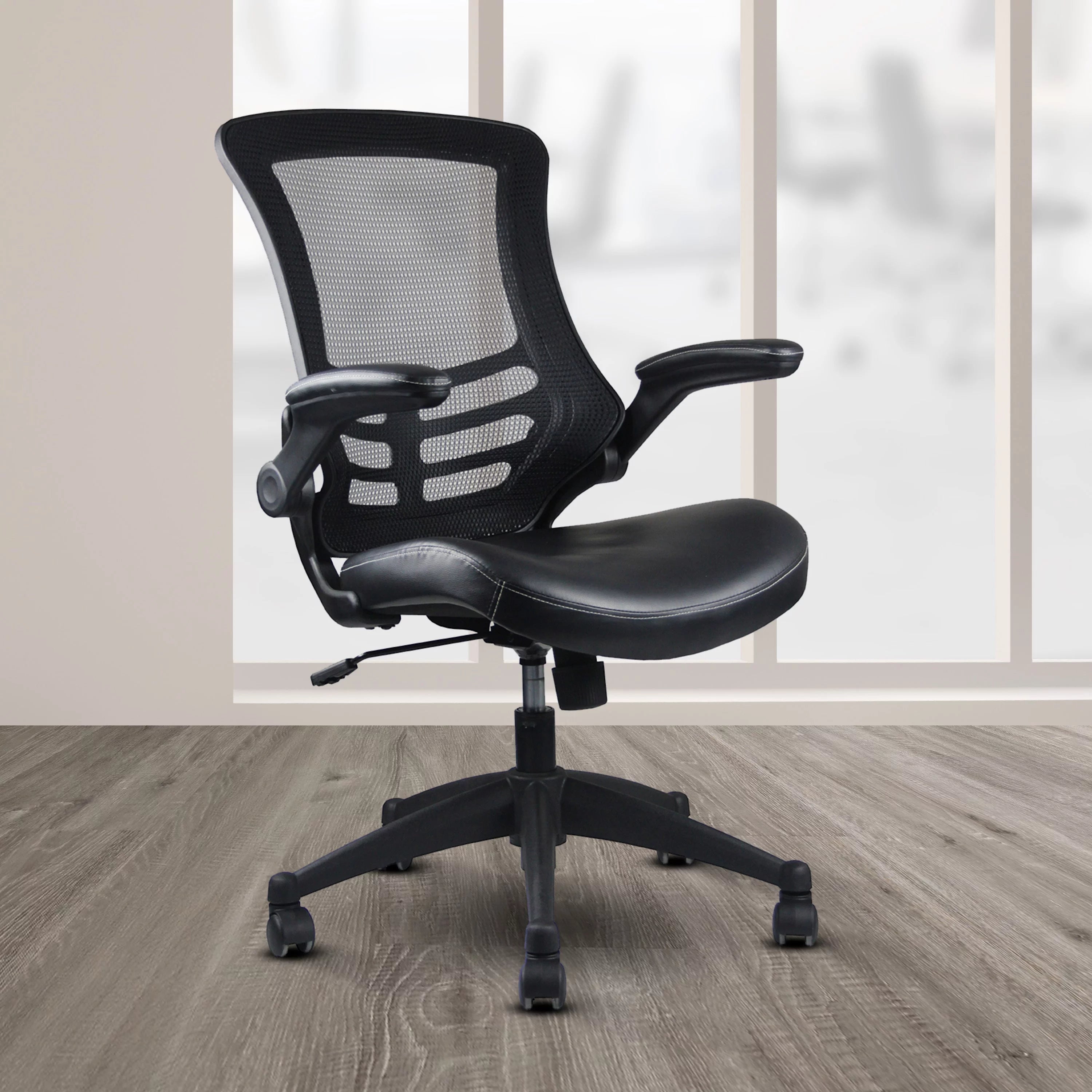 Black Mesh Executive Office Chair X666