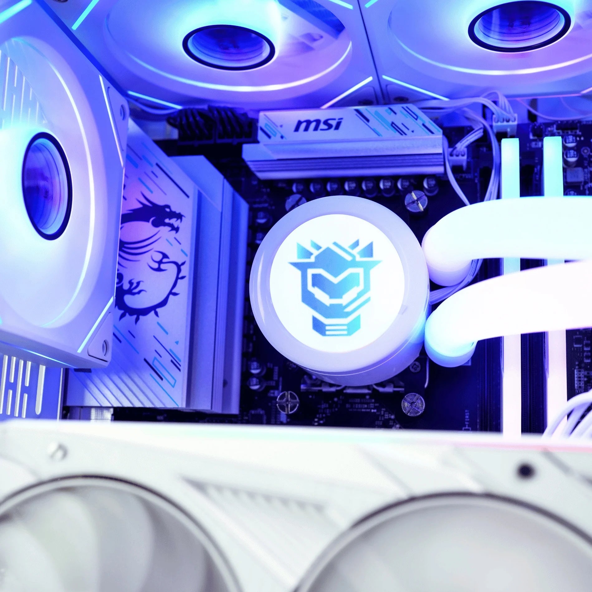 AMD Ryzen 7 9800X3D NVIDIA GeForce RTX 5070 12GB Gaming PC F920