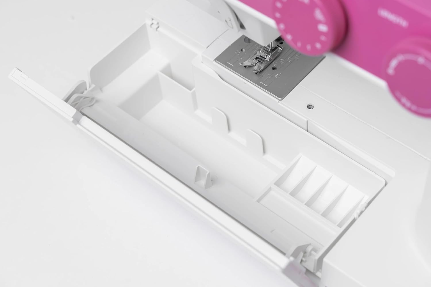 1522PG Sewing Machine T680
