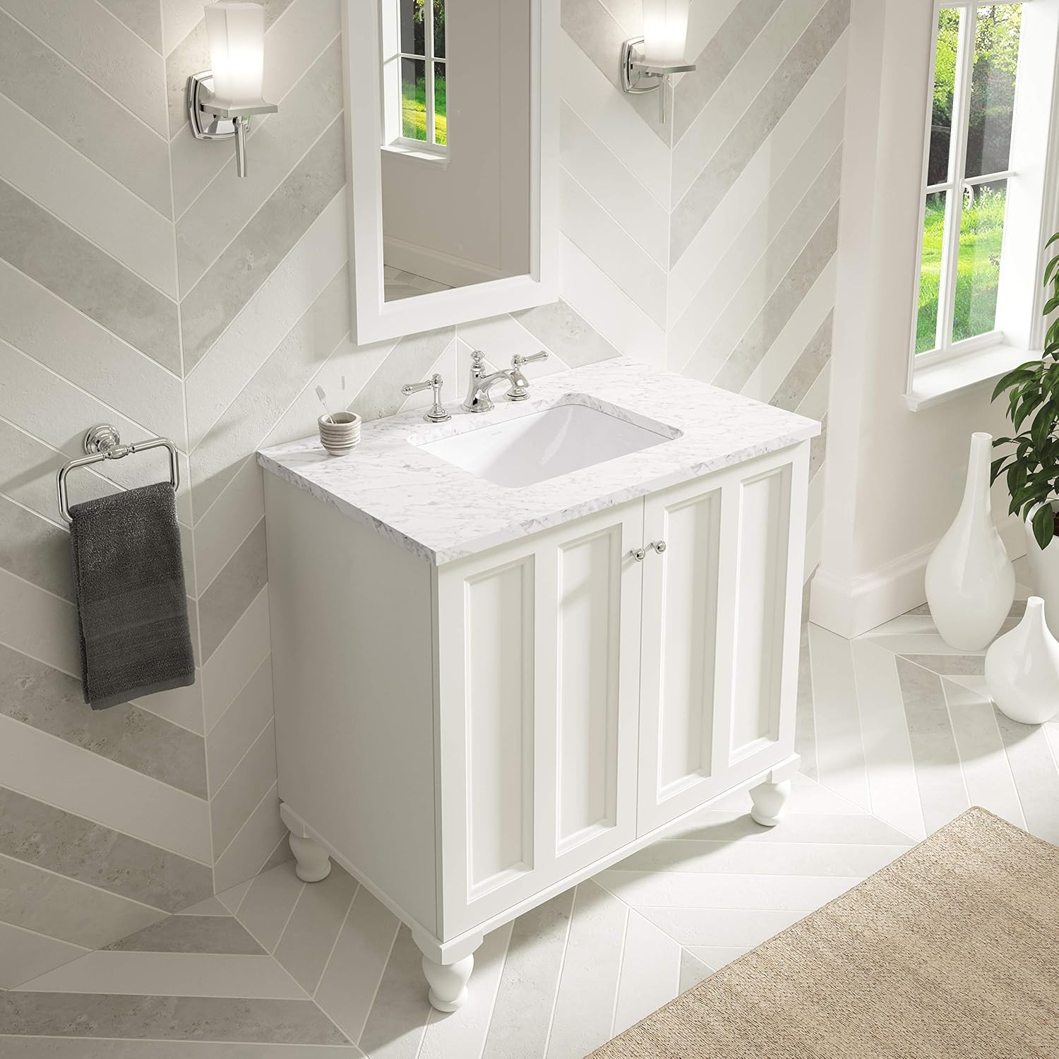 White Under-Mount Bathroom Sink X61018