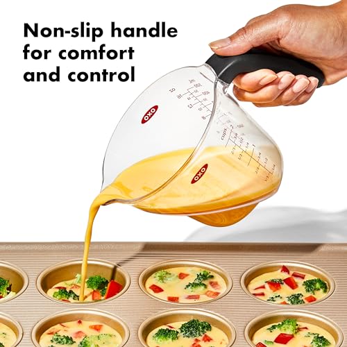 2-Cup Angled Measuring Cup E972