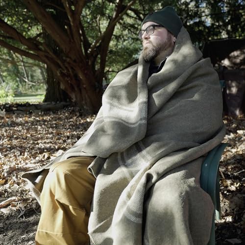 European Surplus Style Wool Blanket F2873